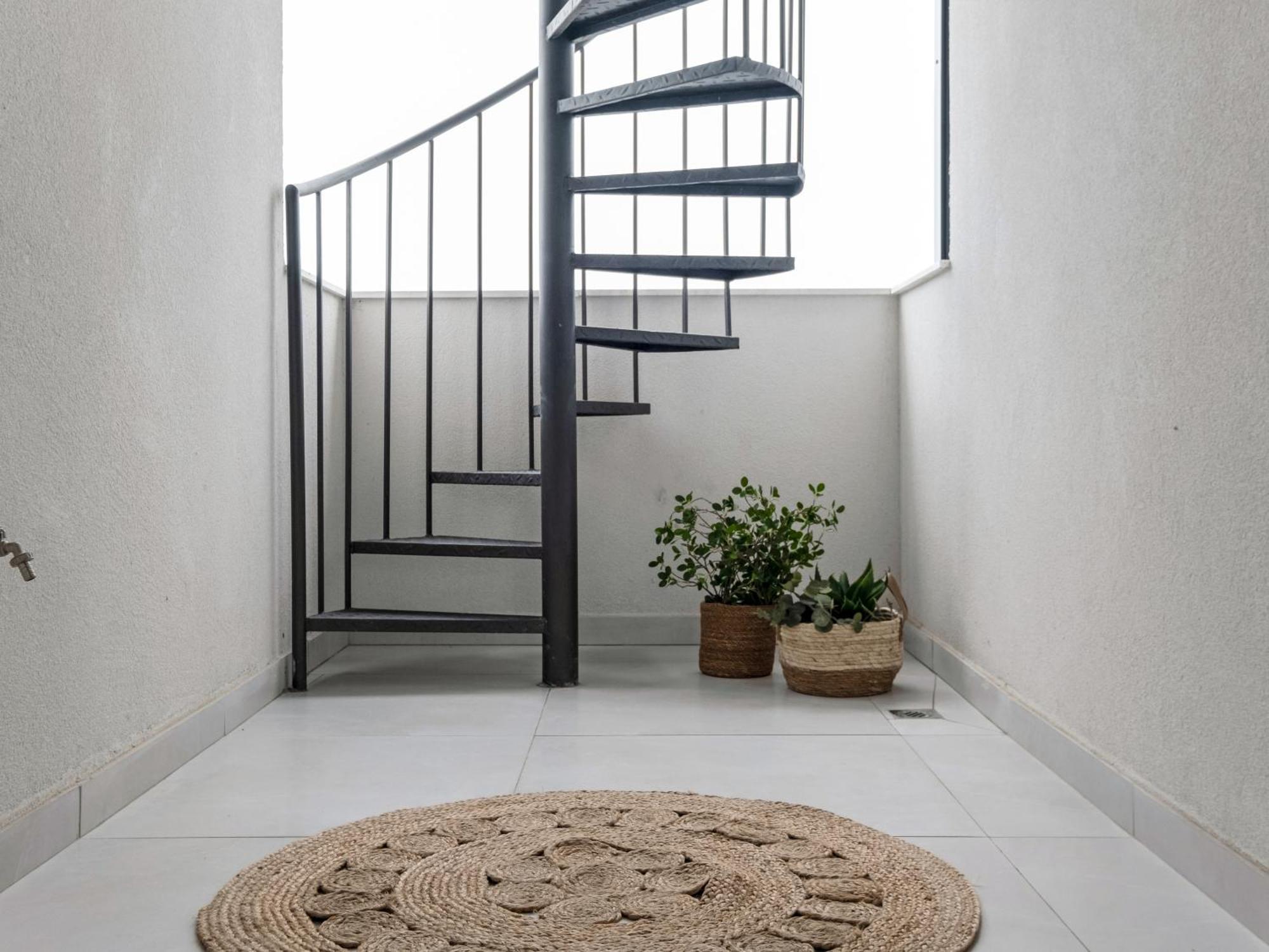 Sanders Elgio Limassol Quarto foto