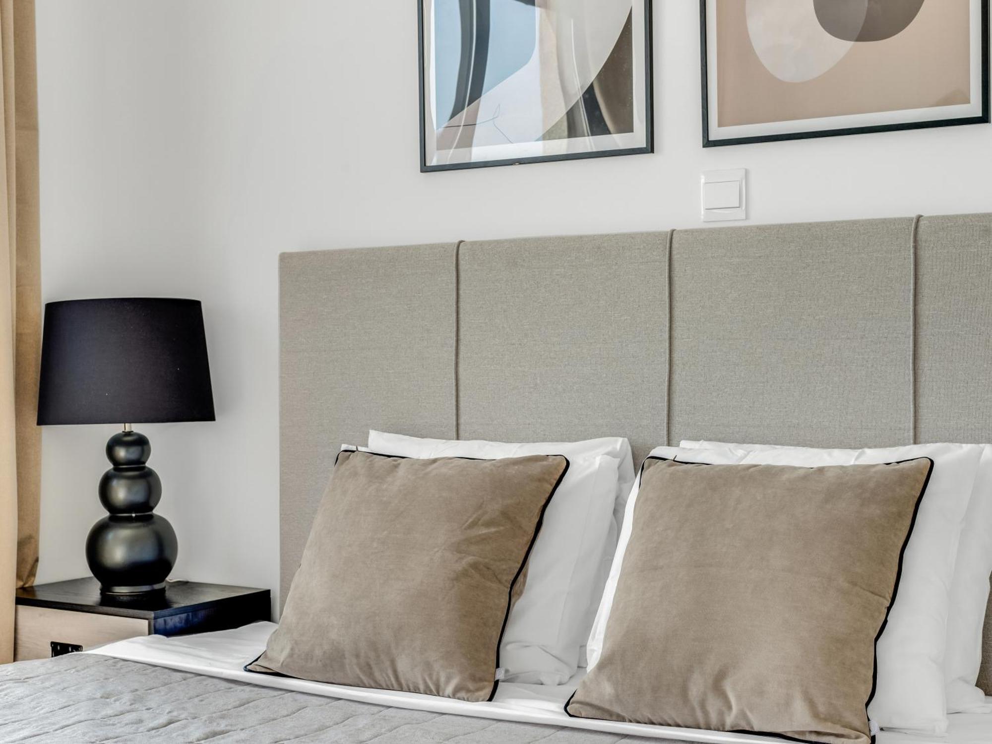 Sanders Elgio Limassol Quarto foto